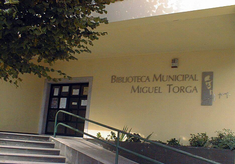 23 ANIVERS RIO DA BIBLIOTECA MUNICIPAL Bibliotecas De Arganil