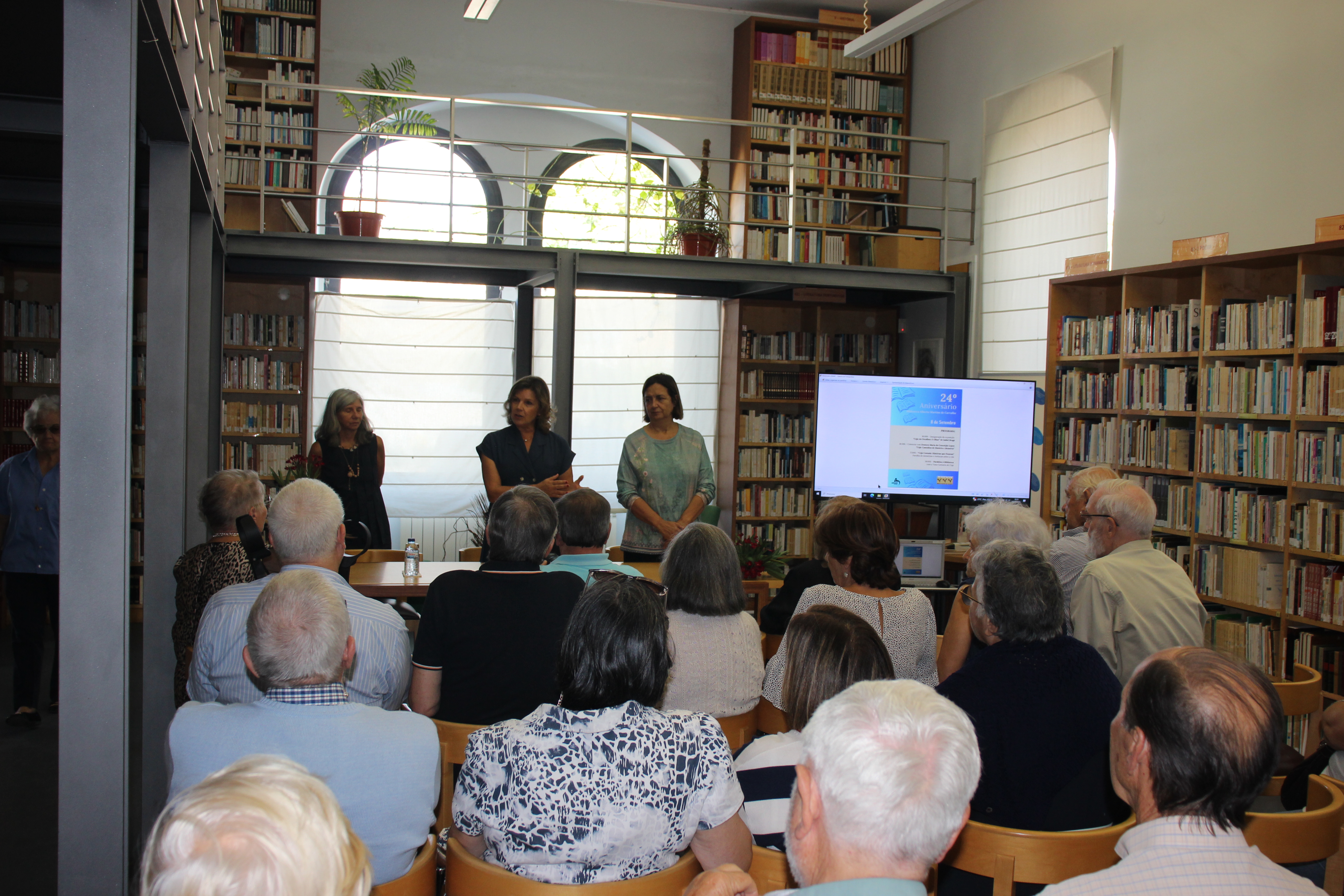 Aniversario Biblioteca Coja (1) Aniversario Biblioteca Coja (1)